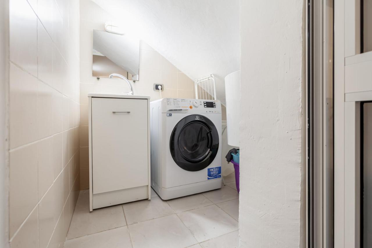 Cozy & Central Apt - Netflix & Amazon Prime Bari Zewnętrze zdjęcie